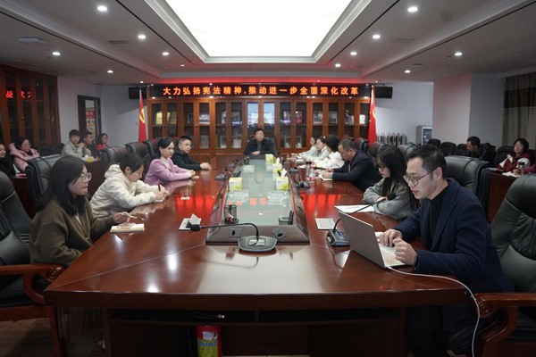 江粮集团开展宪法宣传周普法宣传活动